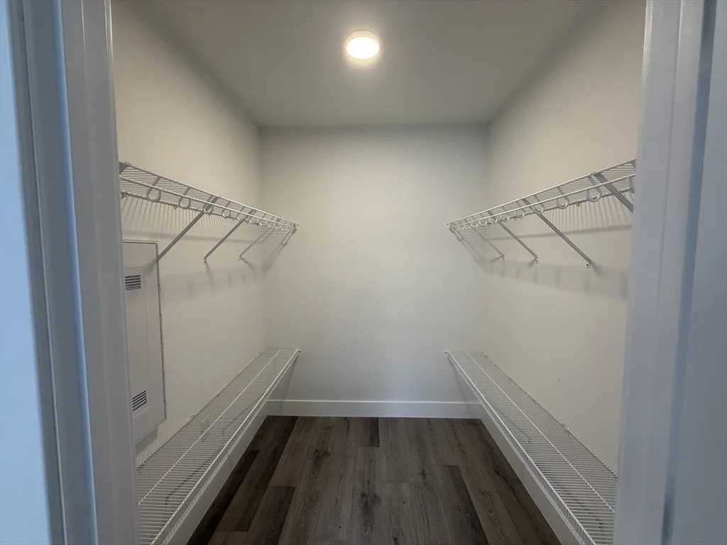 251 Sladen St, Dracut