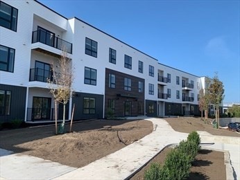 203 Lowell St, Wilmington