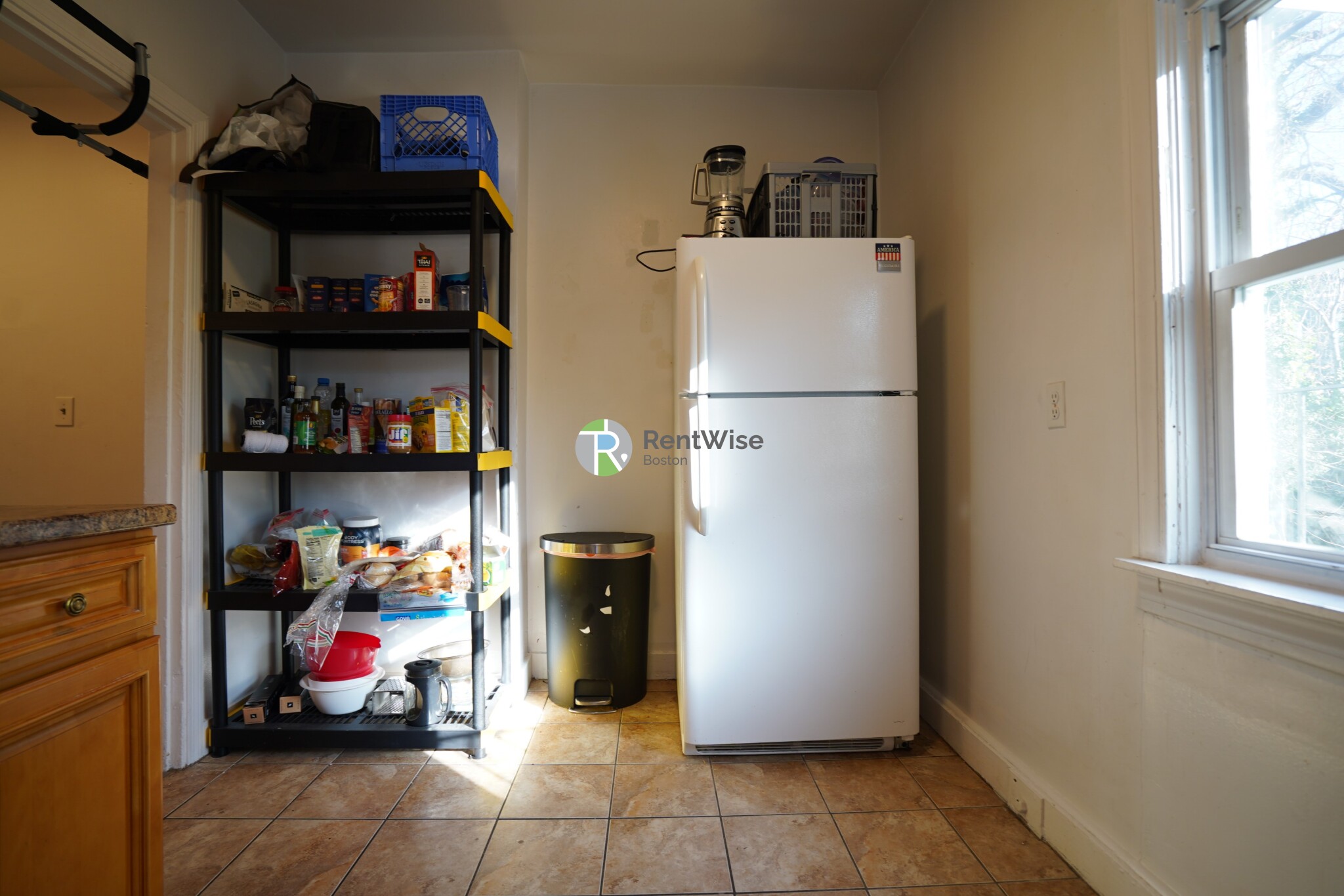 25 Pratt St, Allston