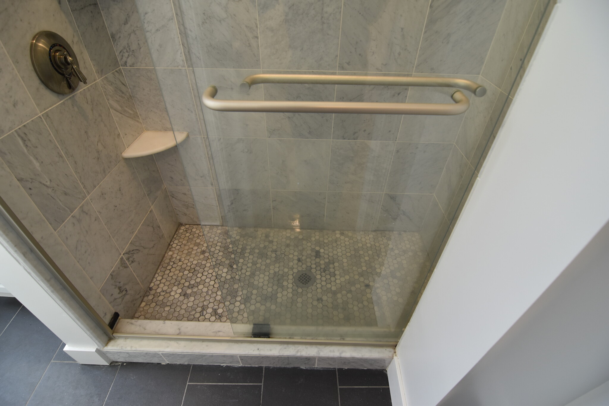 11 Queensberry St, Fenway