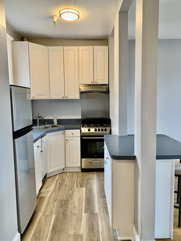 22 Orkney Rd, Brighton