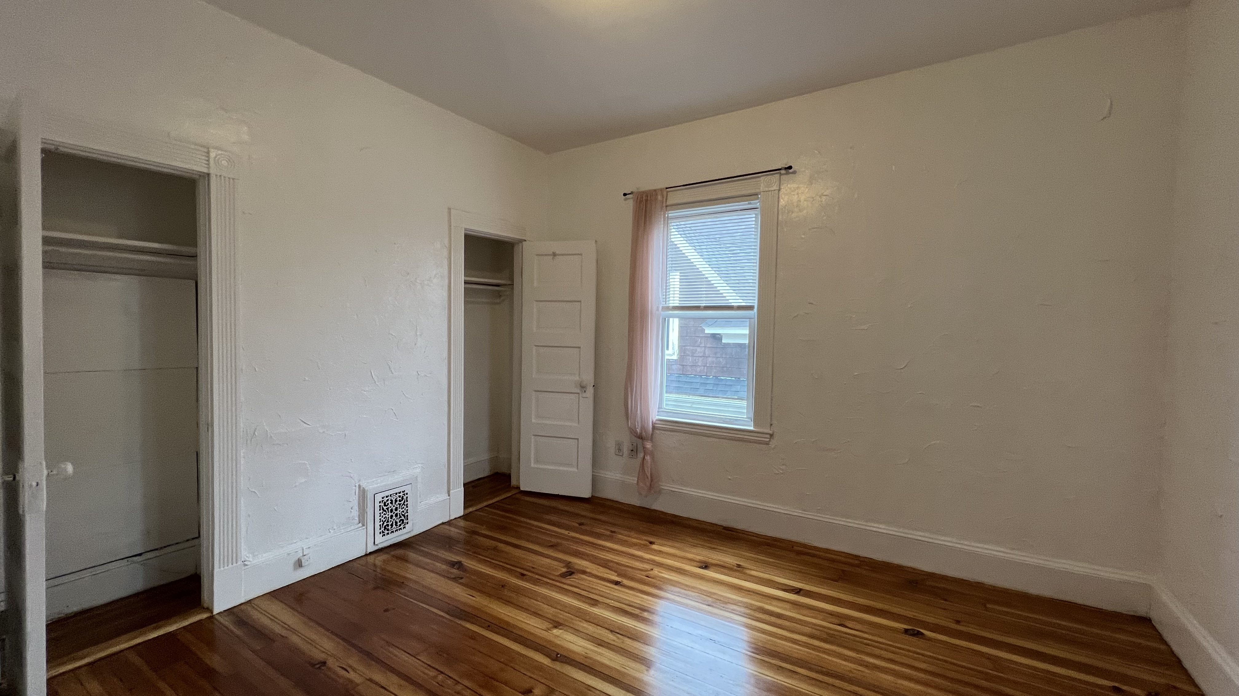 24 Litchfield St, Lower Allston