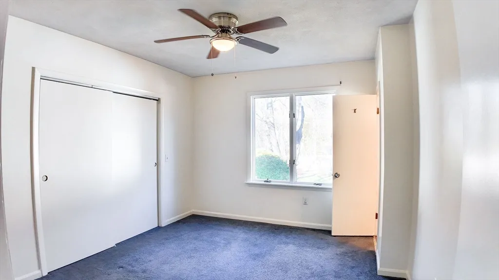 61 Thomas St, Dedham