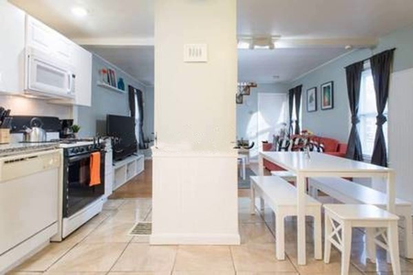 256 Hurley St, East Cambridge