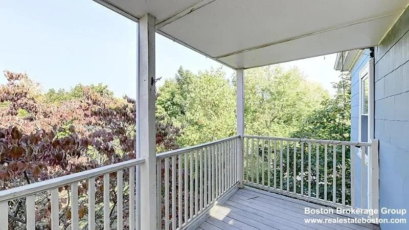 17 Ashley, Jamaica Plain