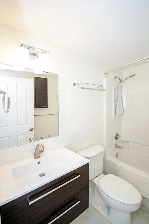 10 Museum Way, East Cambridge