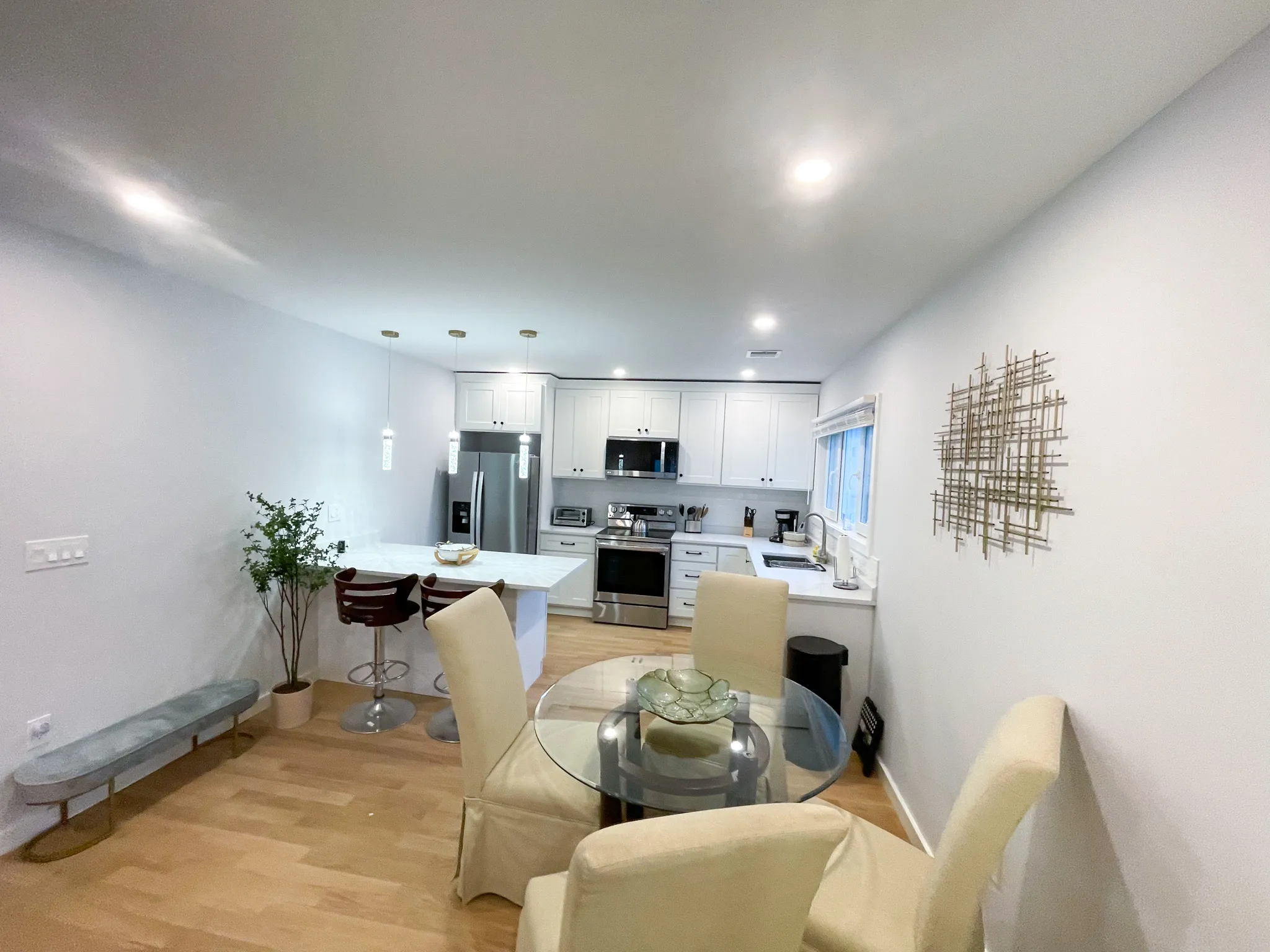 75 Thorndike St, East Cambridge