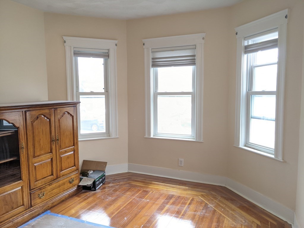 50 Lambert St, Medford