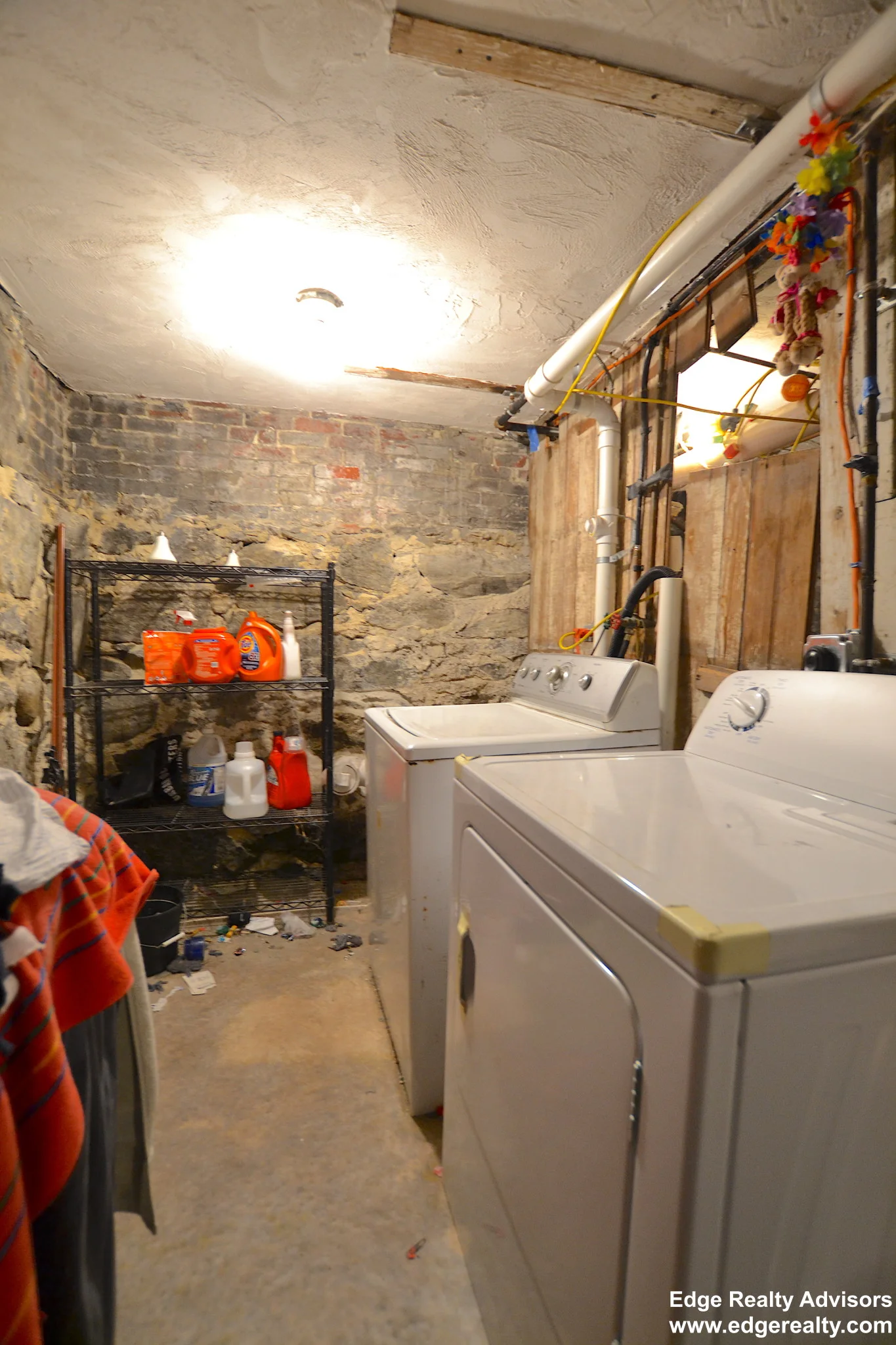 28 Highgate St, Allston