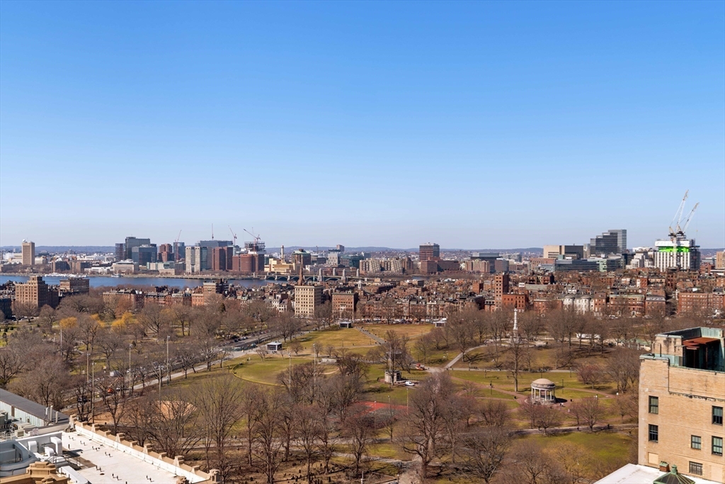 55 Lagrange, South End