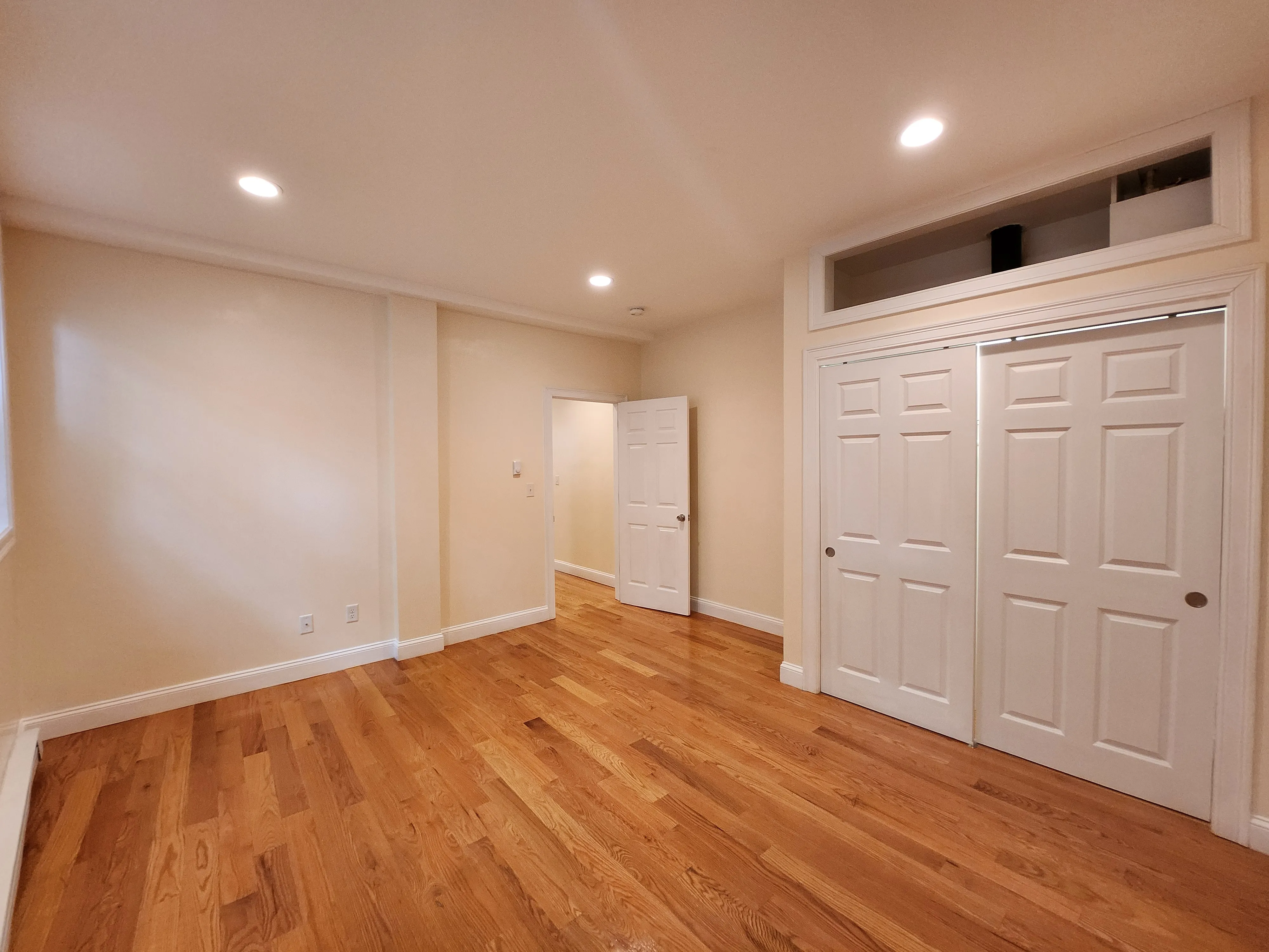 94 Brainerd Rd, Allston