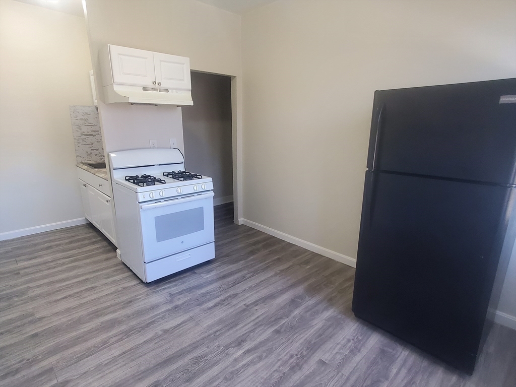 14 Abbotsford, Boston