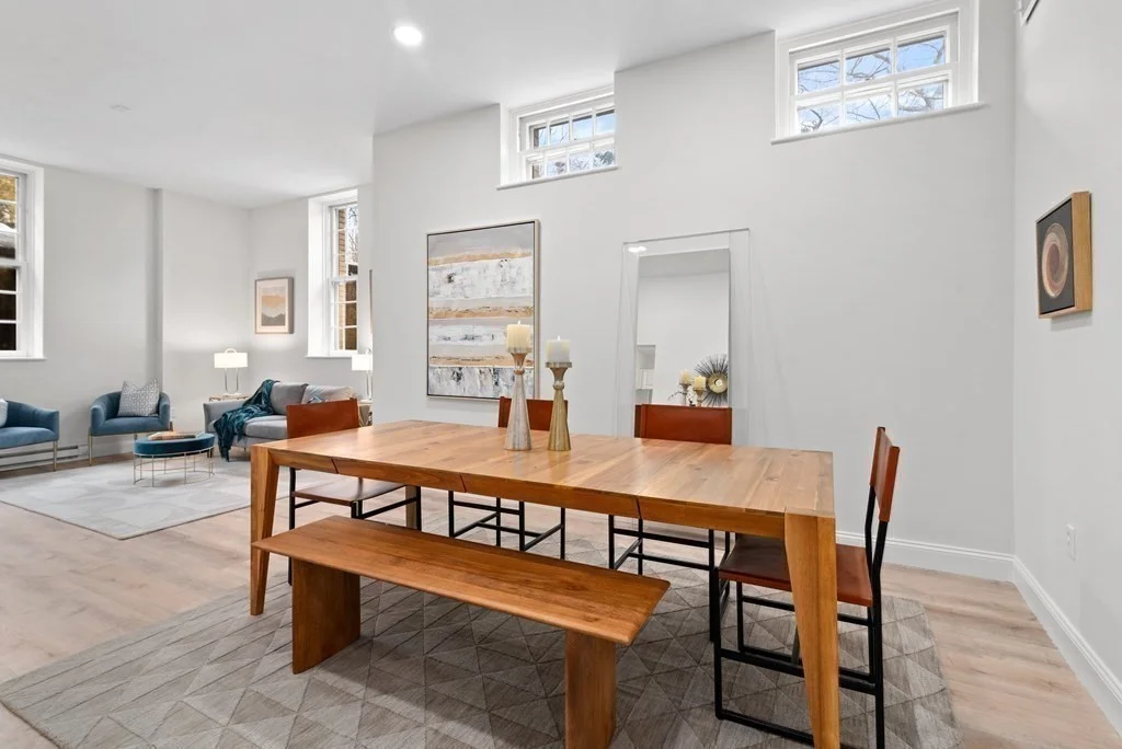 65 Glen Rd, Brookline Village