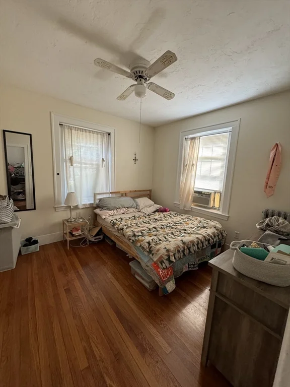 588 Washington St, Coolidge Corner