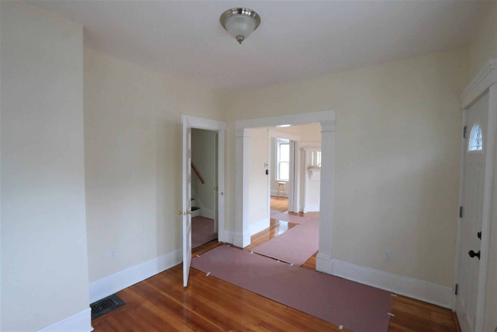 14 Bay State Ave, Powder House Square