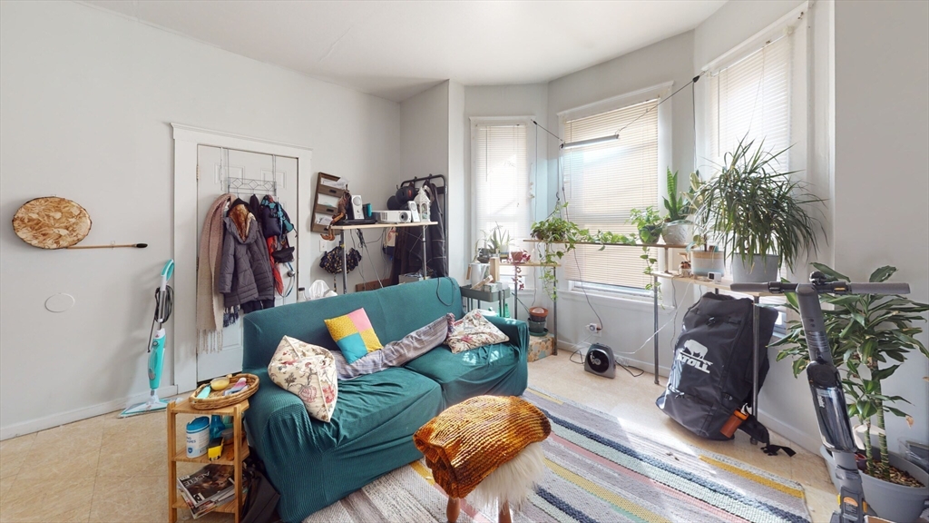 36 Mozart St, Boston