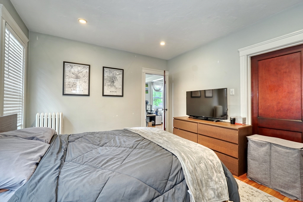 1632 Columbia Rd, South Boston