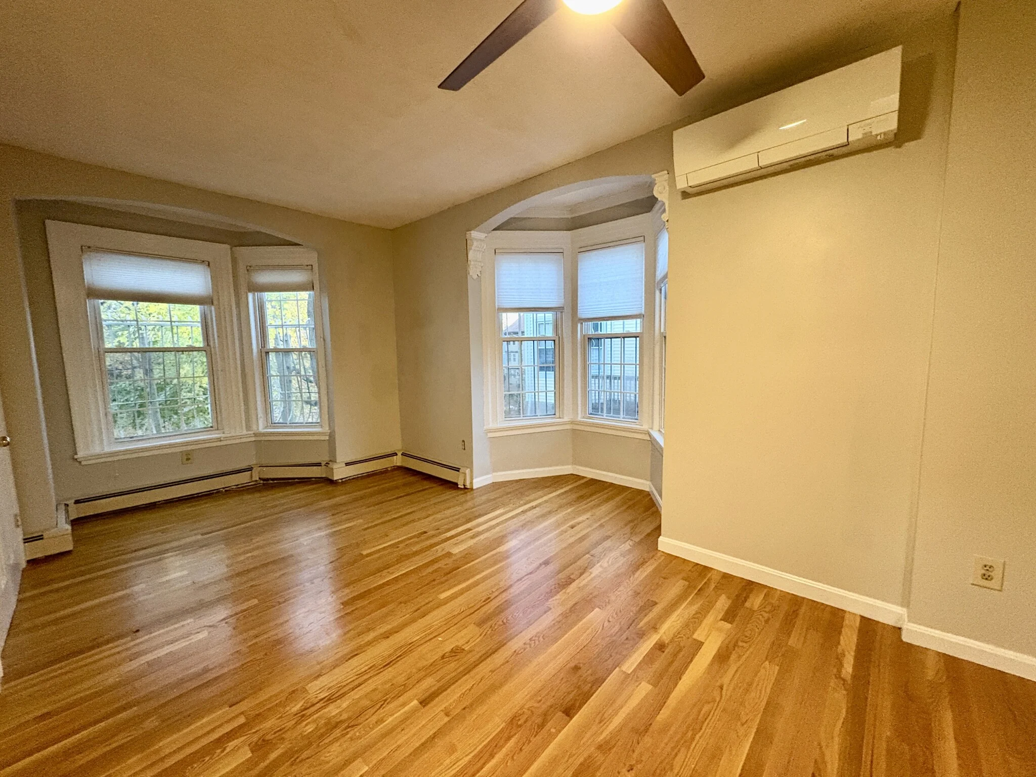 120 Highland St, Roxbury