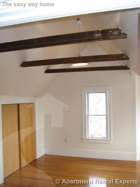 30 Elm St, Porter Square