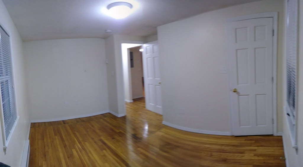 115 John Dunn Memorial Dr, Rockland