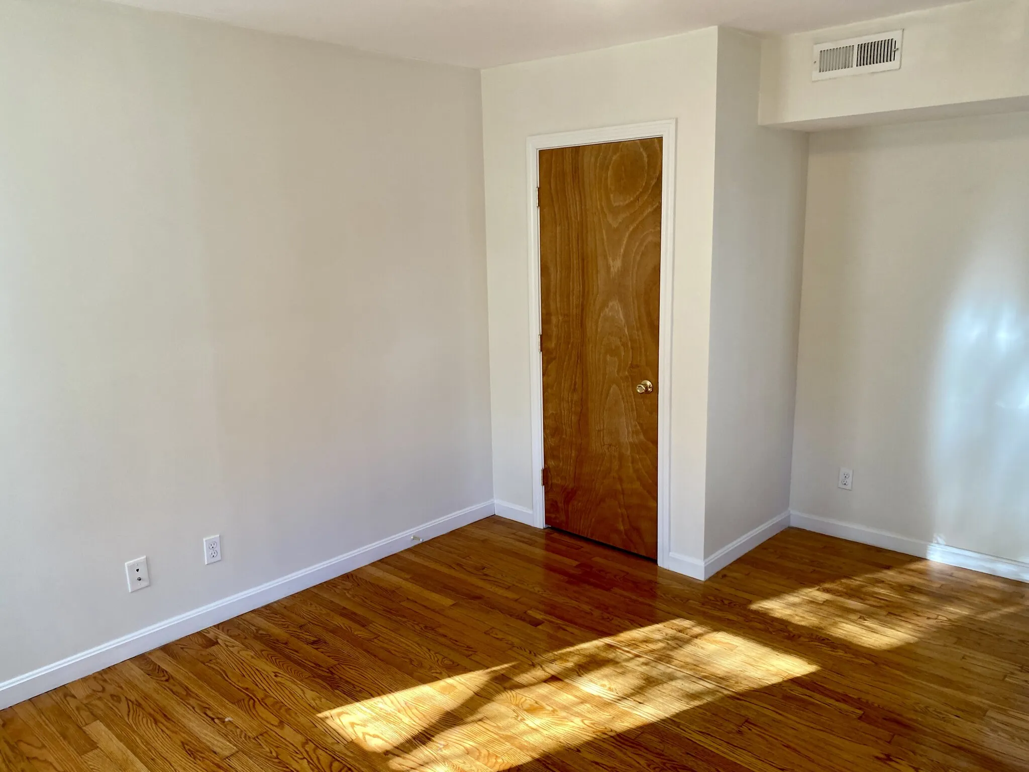 123 Thorndike St, East Cambridge