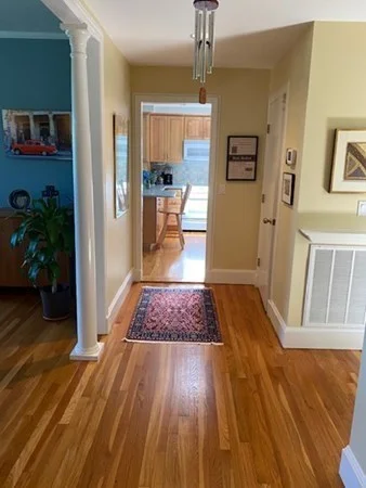 30 Dean Rd, Brookline Hills