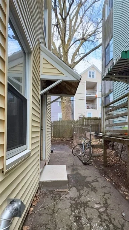 26 Darling, Mission Hill