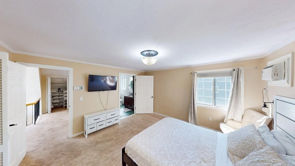 1 Jonathan Cir, Worcester