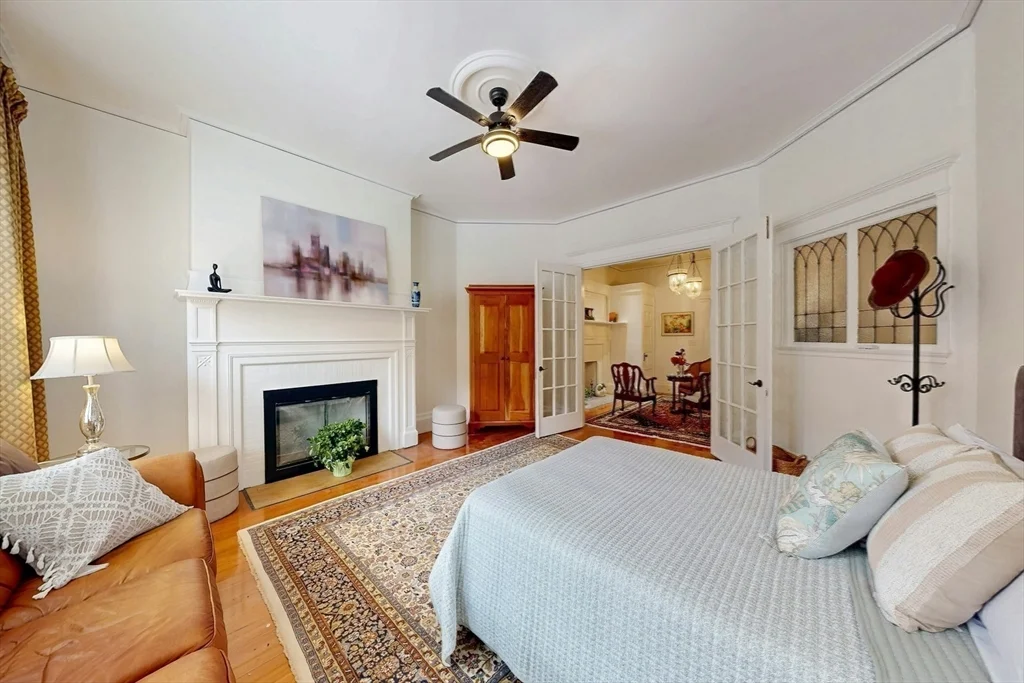 15 Garrison Rd, Brookline Hills