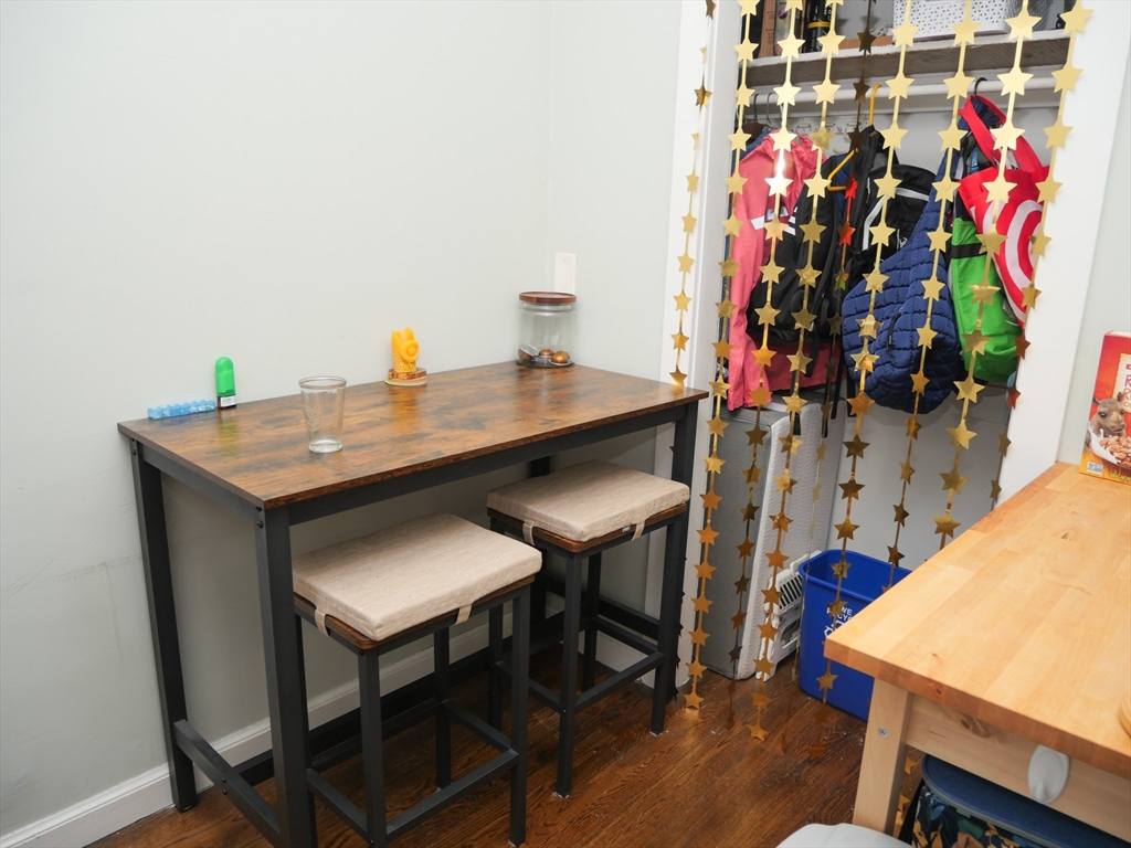 45 Carlton, Longwood