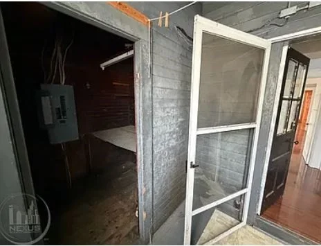 21 Hitchcock Rd, Webster Square