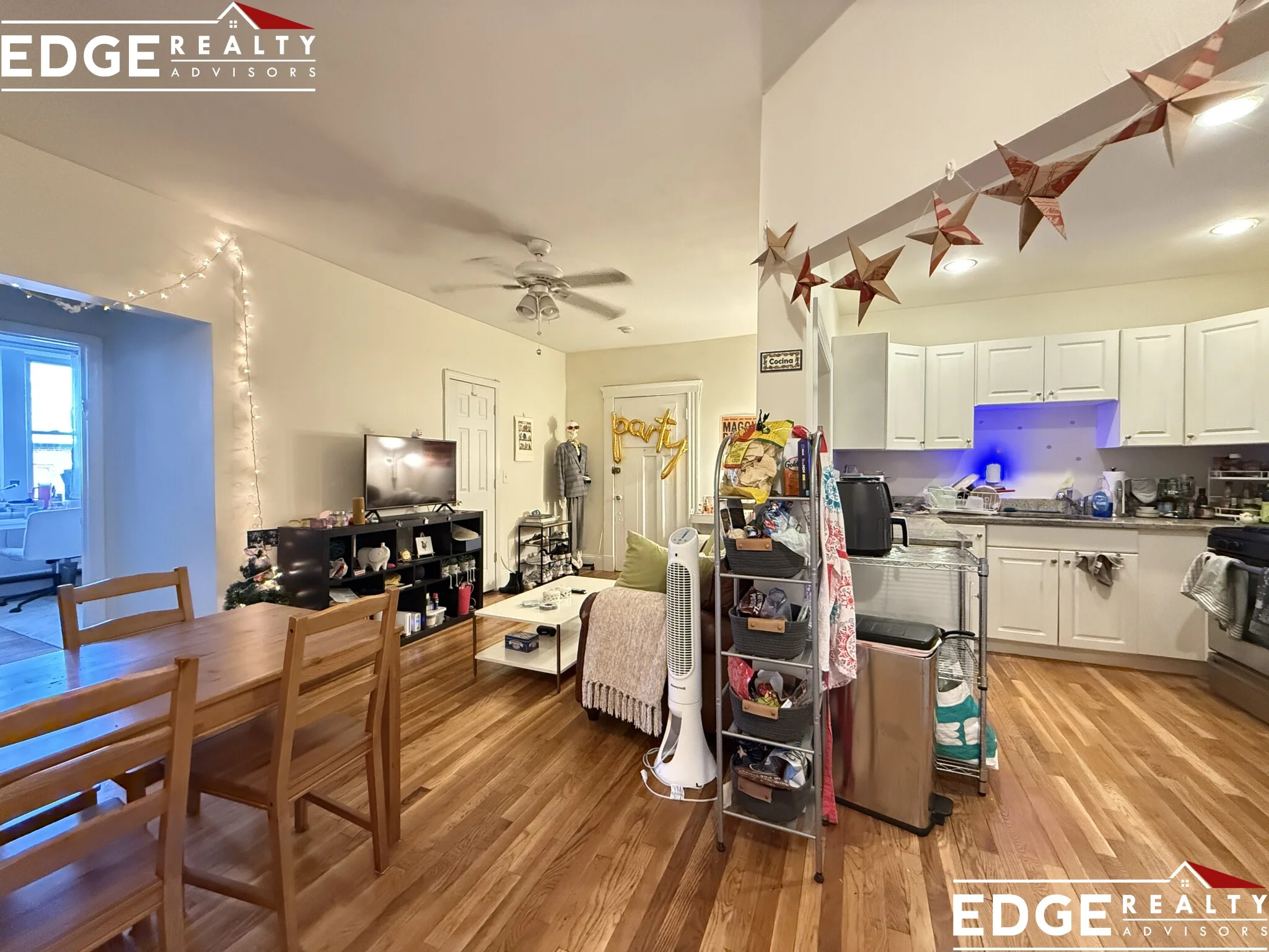 67 Thatcher St, North Brookline