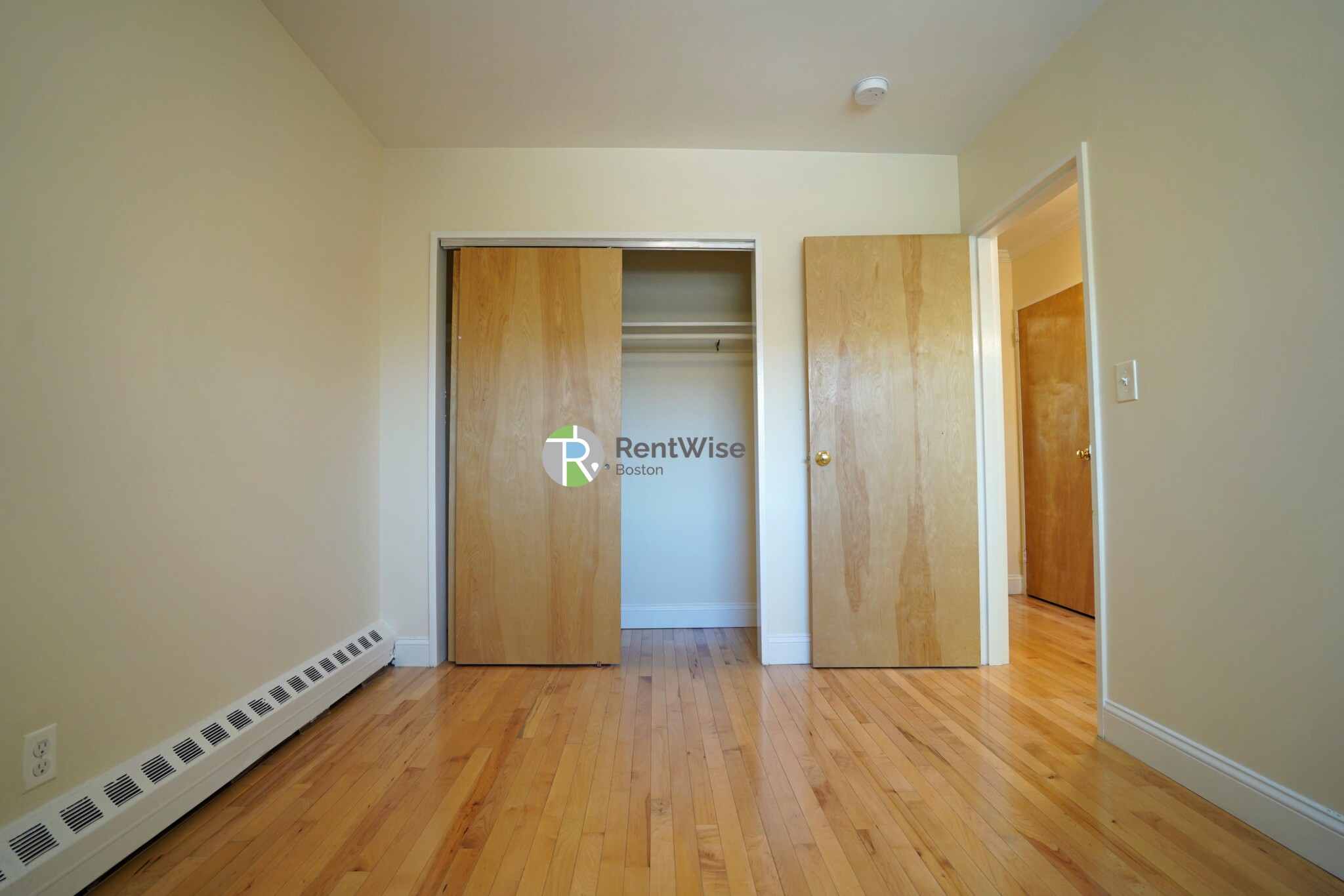 53 Parkman St, North Brookline