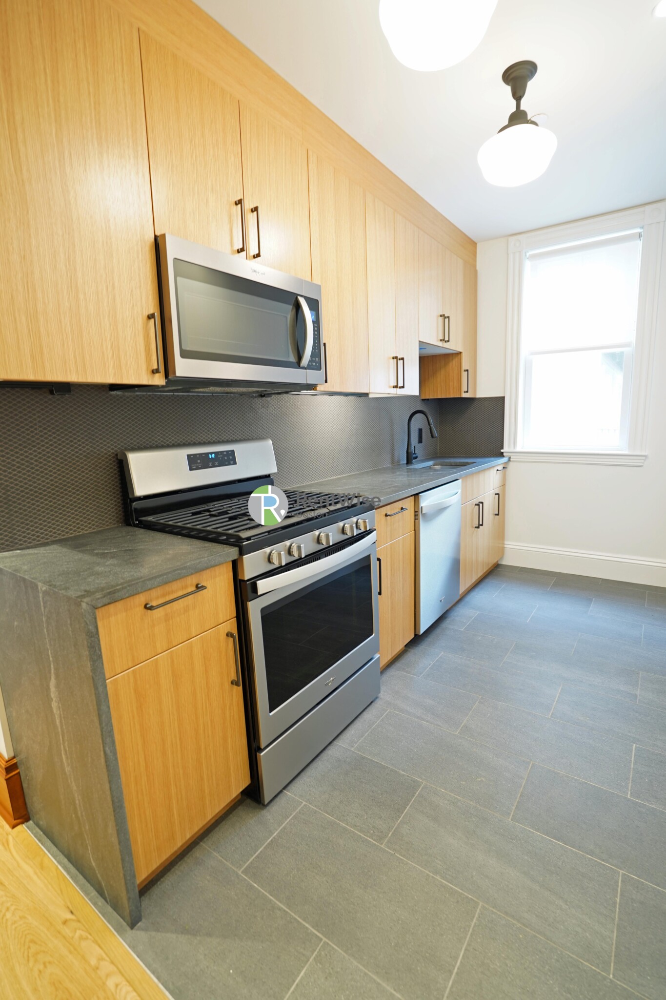 83 Gardner St, Allston