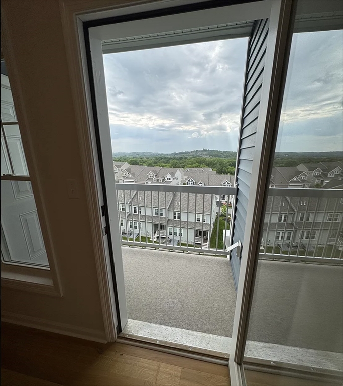 4 Stratton Dr, Woburn