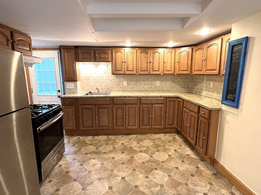 107 Springfield St, Quincy