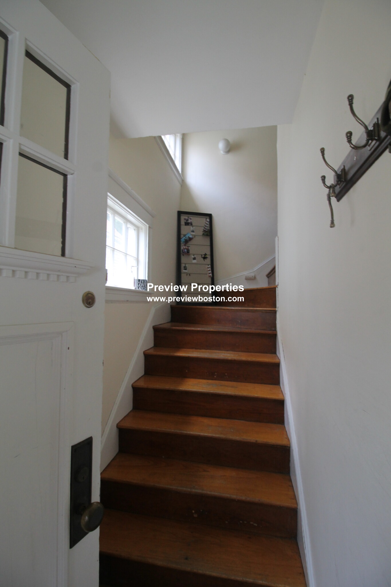 14 Champney, Brighton