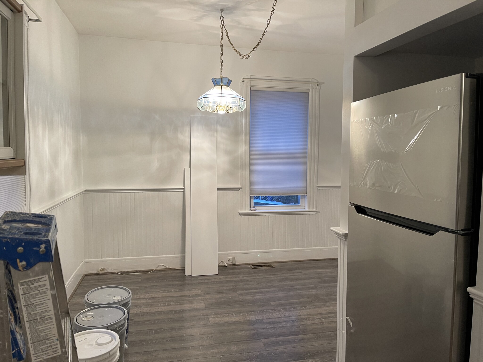 3 bed, 1 bath apartment for rent at 19 Malvern Ave Unit 1, Mid Cambridge — photo 1 of 5