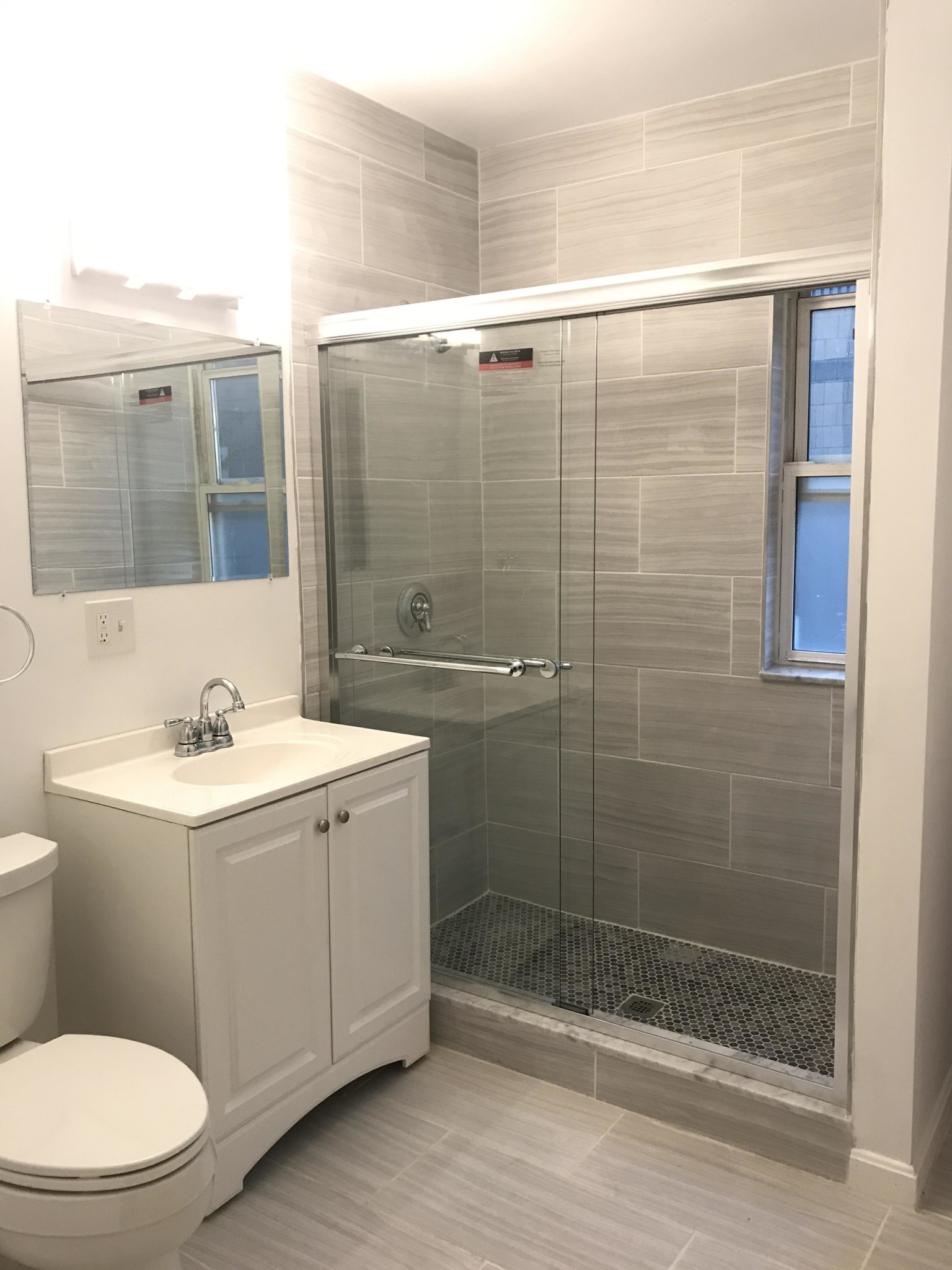 3 bed, 1 bath apartment for rent at 19 Malvern Ave Unit 1, Mid Cambridge — photo 3 of 5