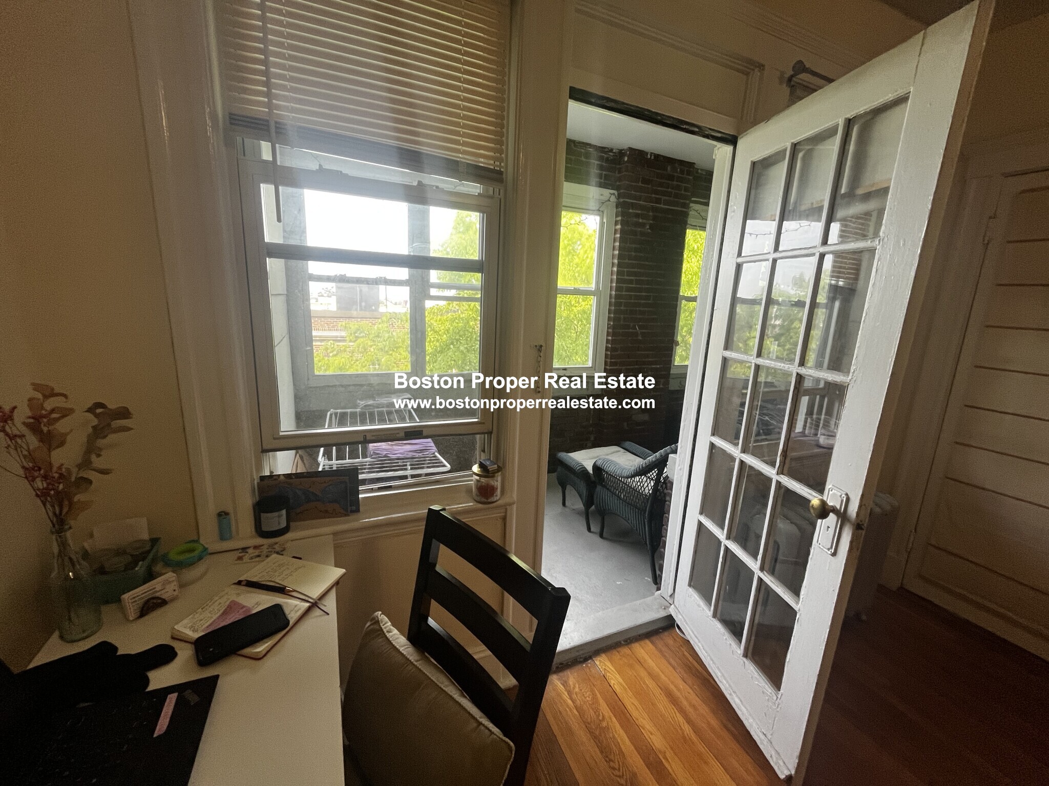 3 bed, 1 bath apartment for rent at 19 Melvin Ave Unit 9, Brighton — photo 4 of 11