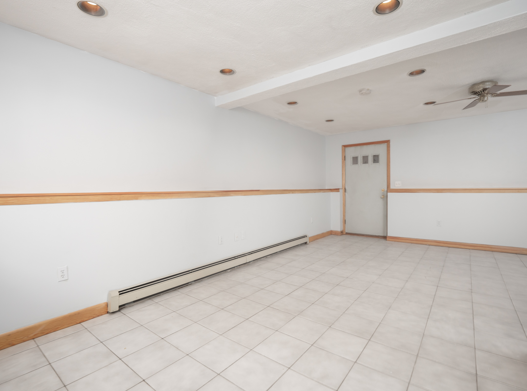 2 bed, 1 bath apartment for rent at 19 Montrose St Unit 1, Everett — photo 20 of 23