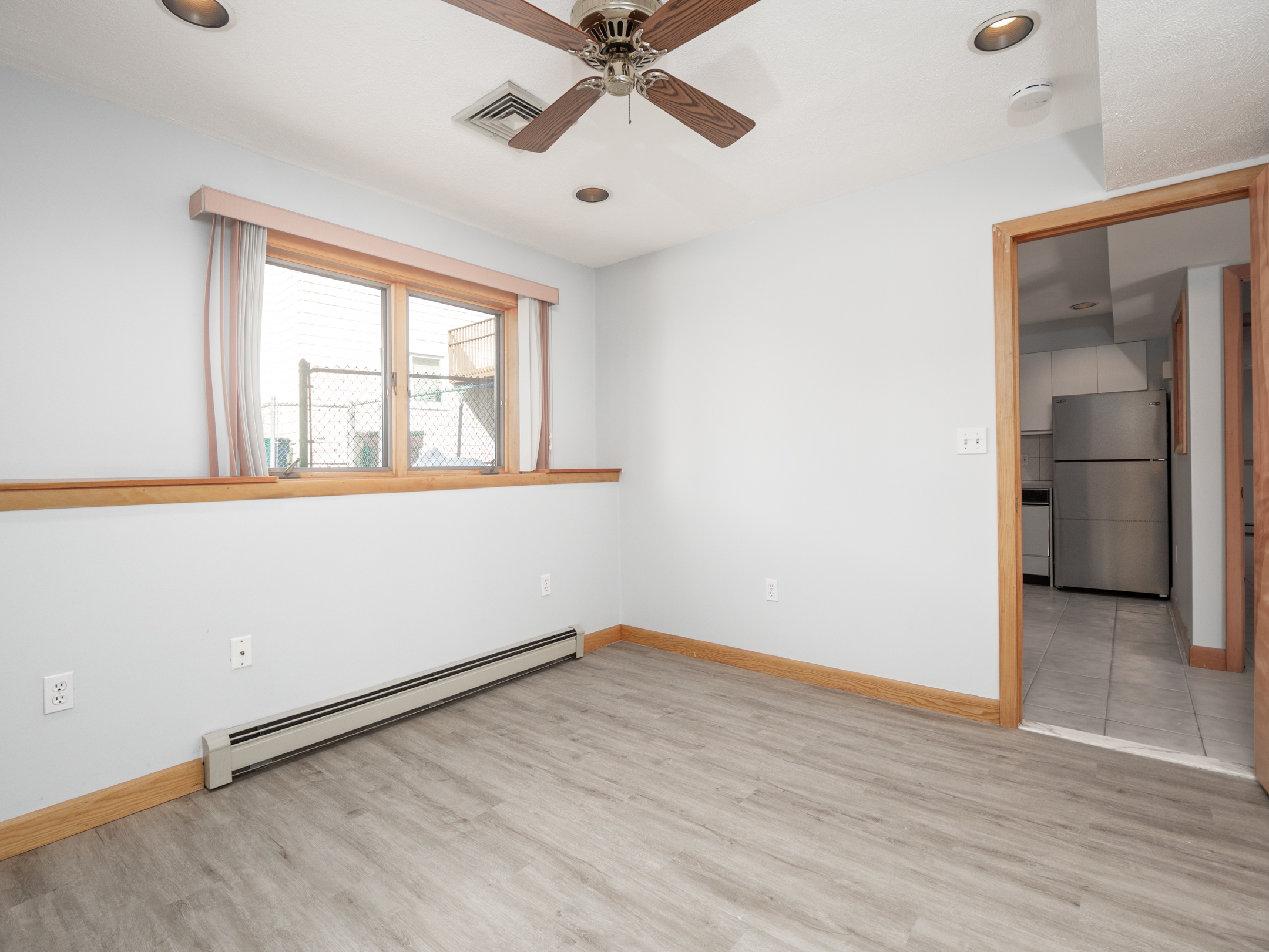 2 bed, 1 bath apartment for rent at 19 Montrose St Unit 1, Everett — photo 9 of 23