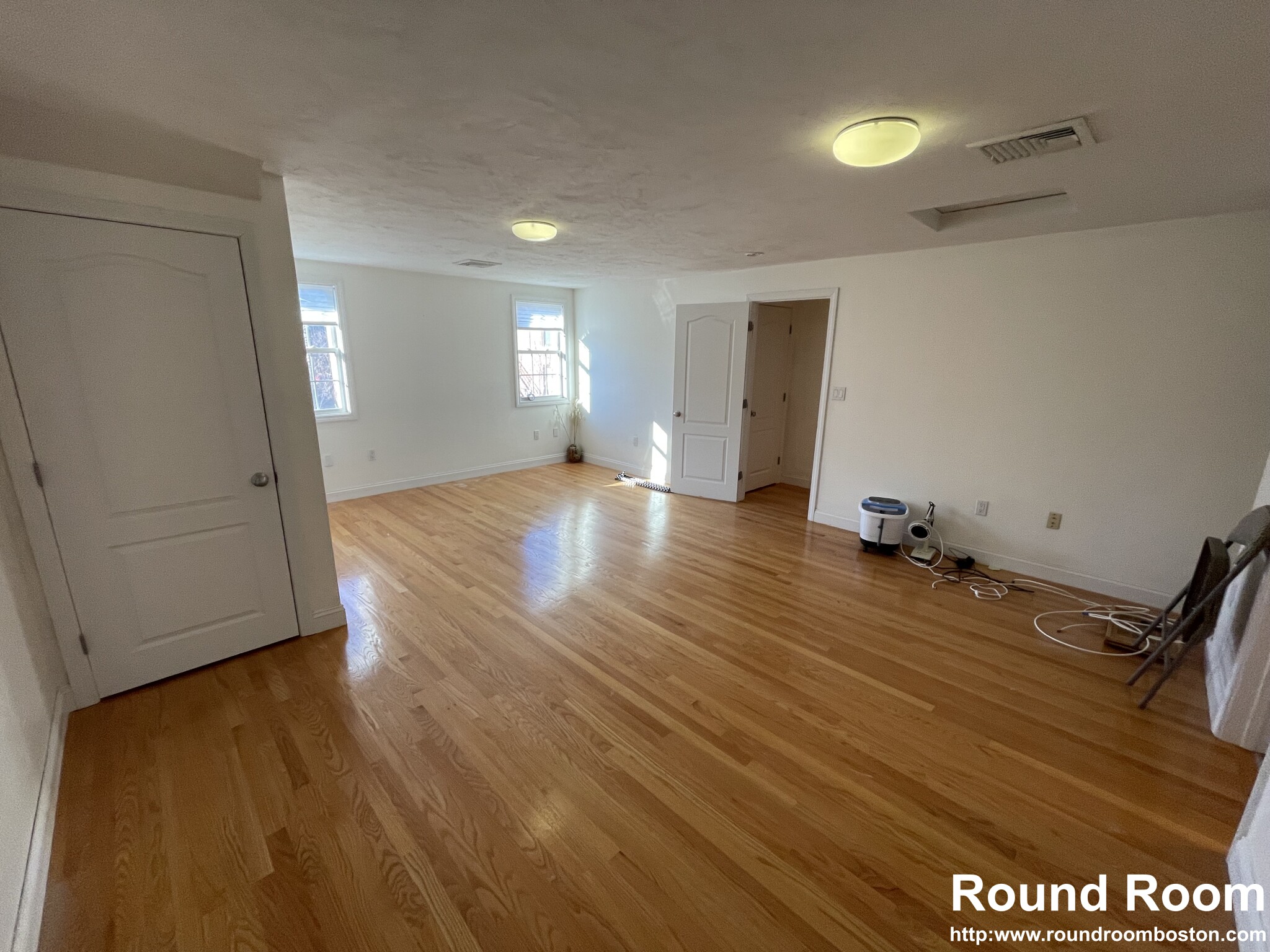3 bed, 2.5 bath apartment for rent at 19 Saybrook St Unit 19, Brighton — photo 12 of 17
