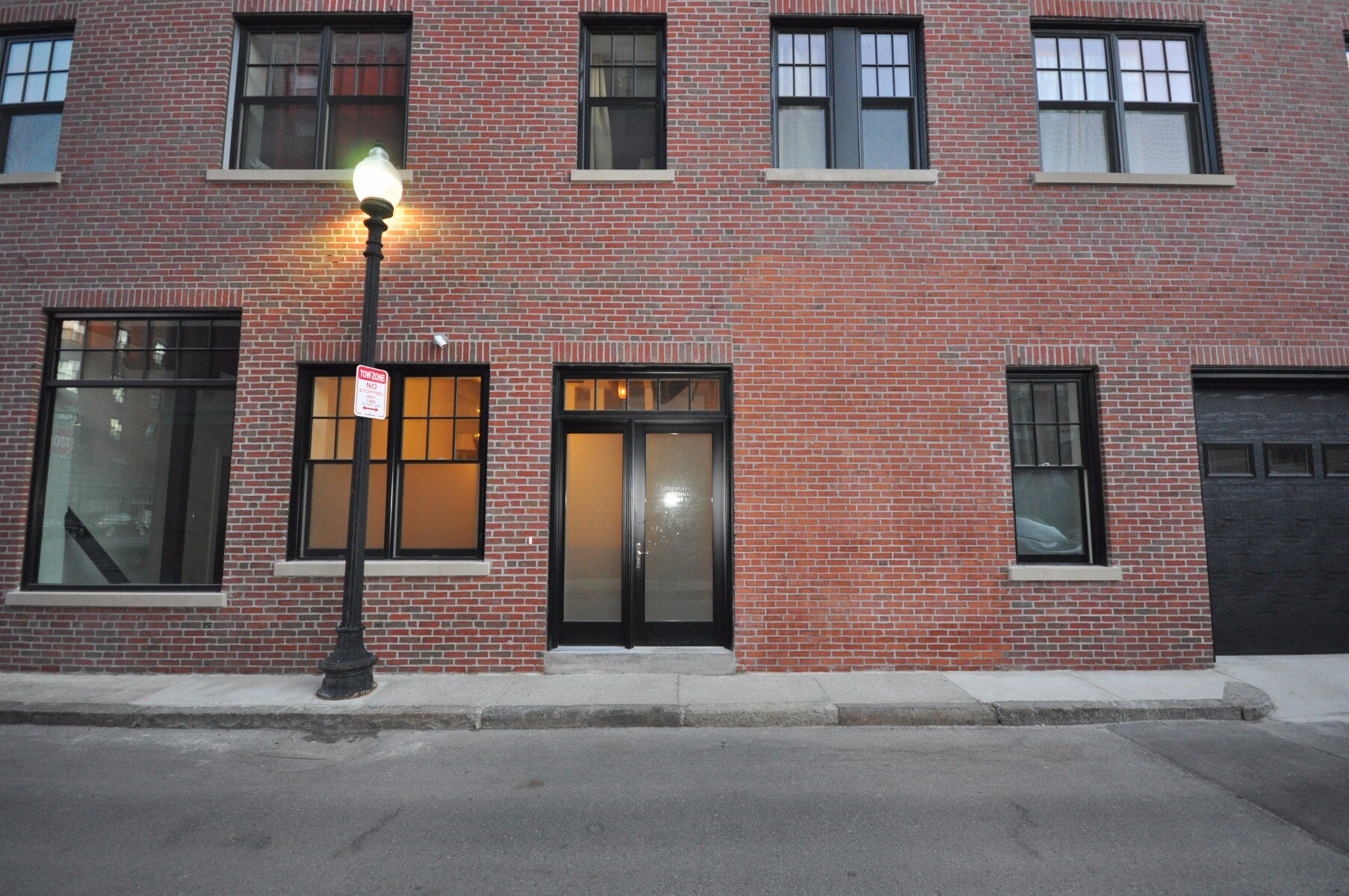 3 bed, 2 bath apartment for rent at 659 Massachusetts Ave Unit -1, South End — photo 14 of 17