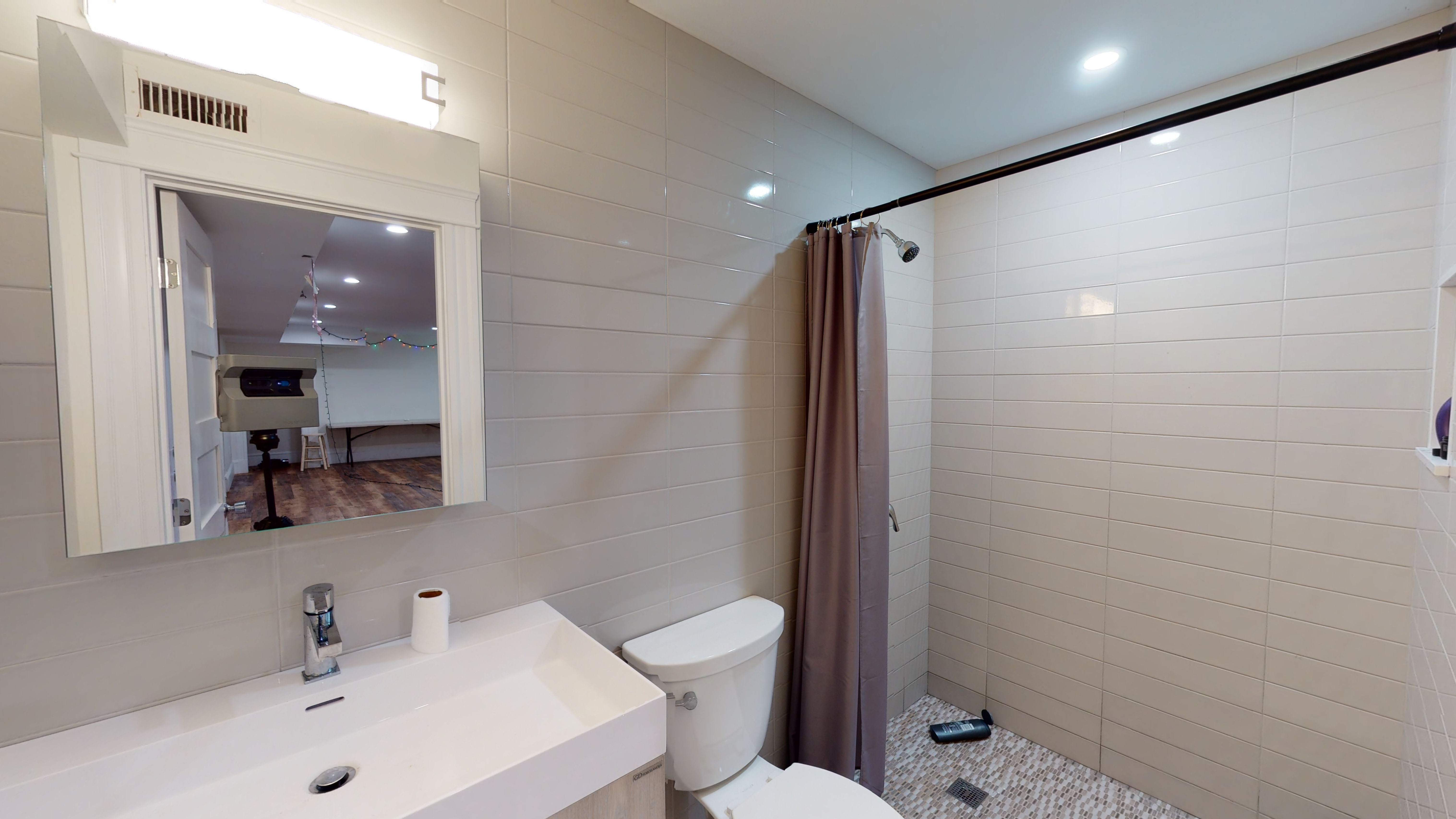 5 bed, 3 bath apartment for rent at 19 Upland Rd Unit 1, Porter Square — photo 18 of 19