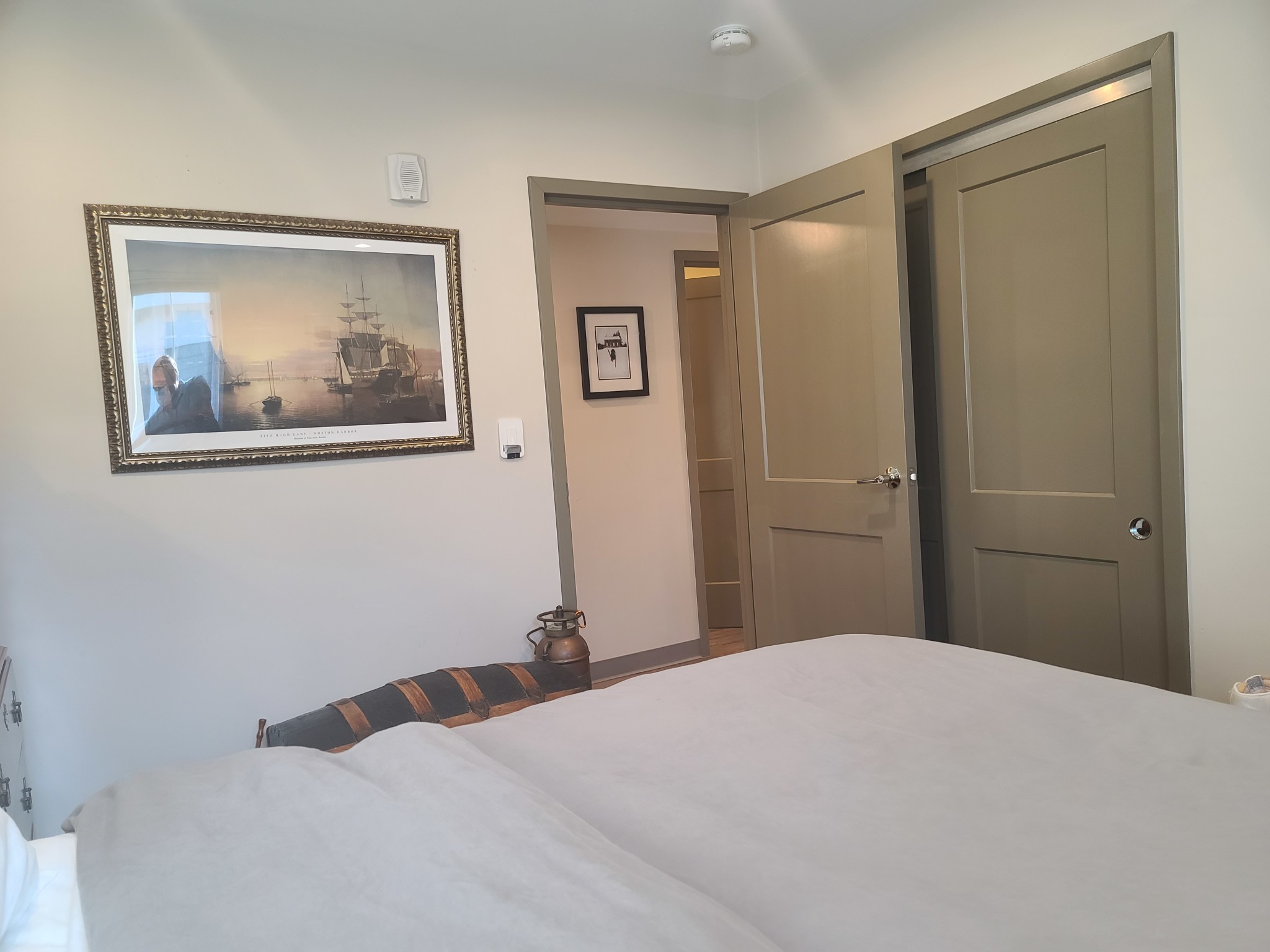 3 bed, 2 bath apartment for rent at 246 West Broadway Unit 3, South Boston — photo 16 of 27