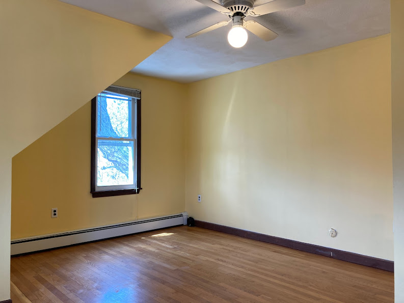 3 bed, 1 bath apartment for rent at 320 Granite St Unit 2, Quincy — photo 19 of 22