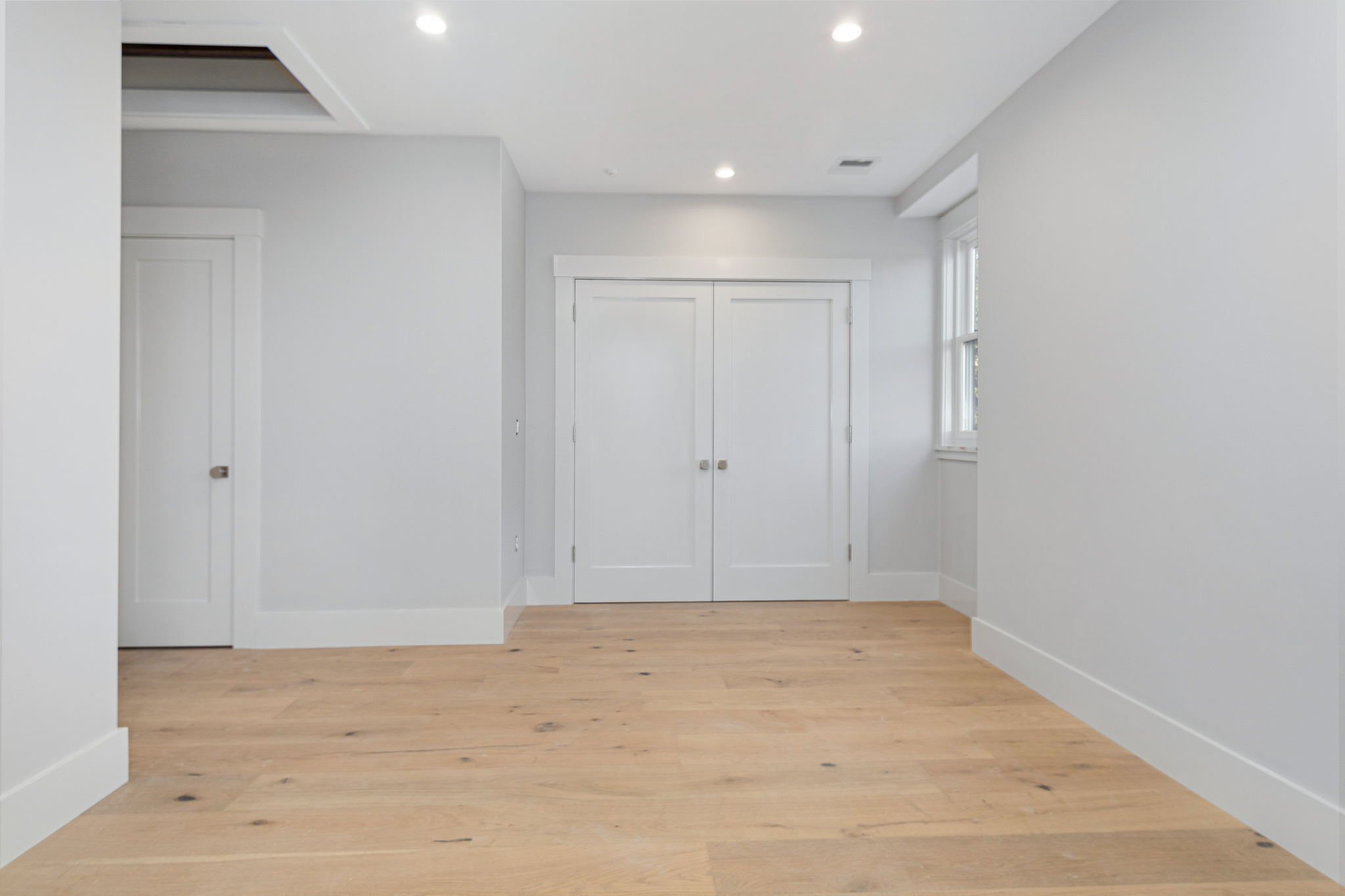 3 bed, 3.5 bath apartment for rent at 409 E 7th St Unit Penthouse, South Boston — photo 35 of 39