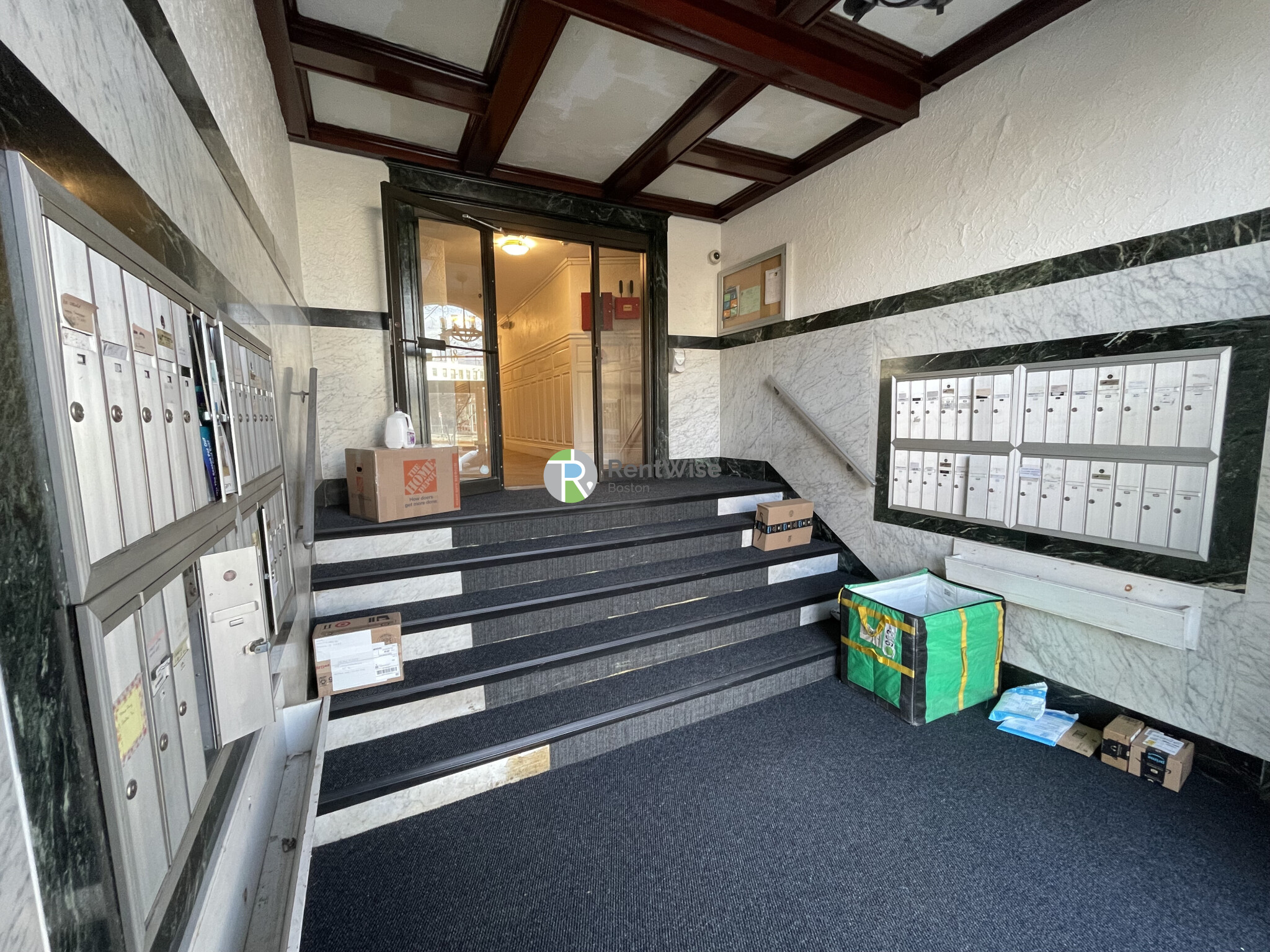 1148 Commonwealth Ave, Brighton