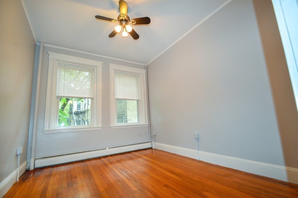 1840 Commonwealth Ave, Brighton